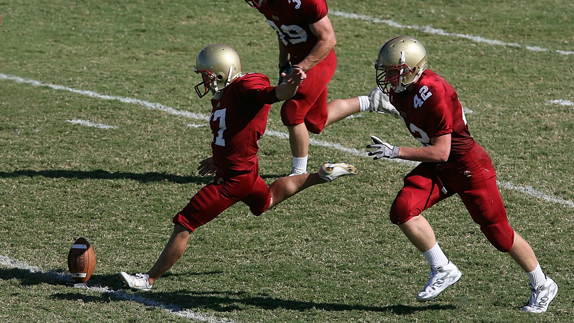 校园篮球联赛持续升温助力中国篮球未来储备，我国高校篮球发展现状