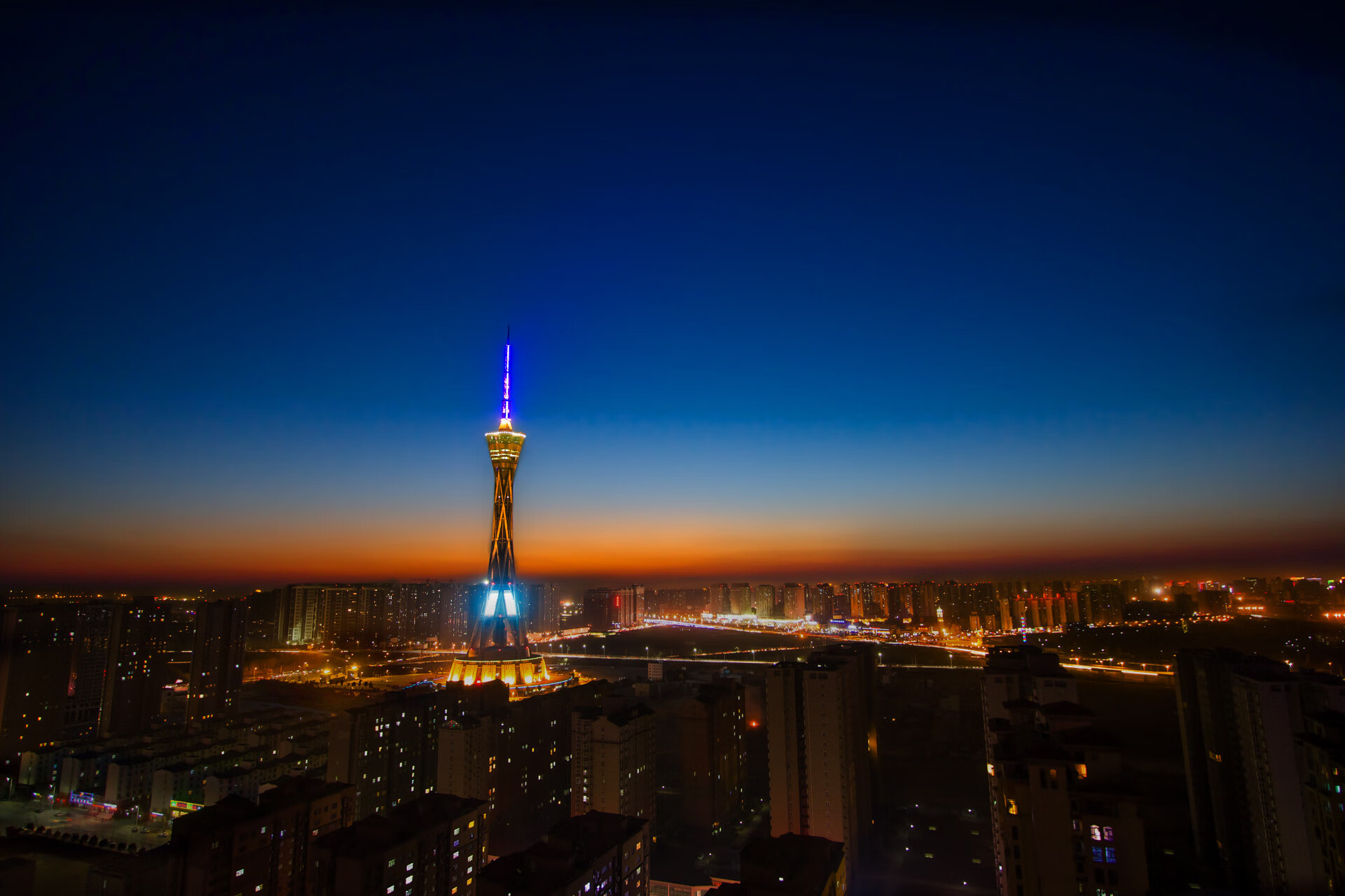 乐鱼体育-足球运动员公益慈善项目持续推进，传递正能量，中国足球 公益