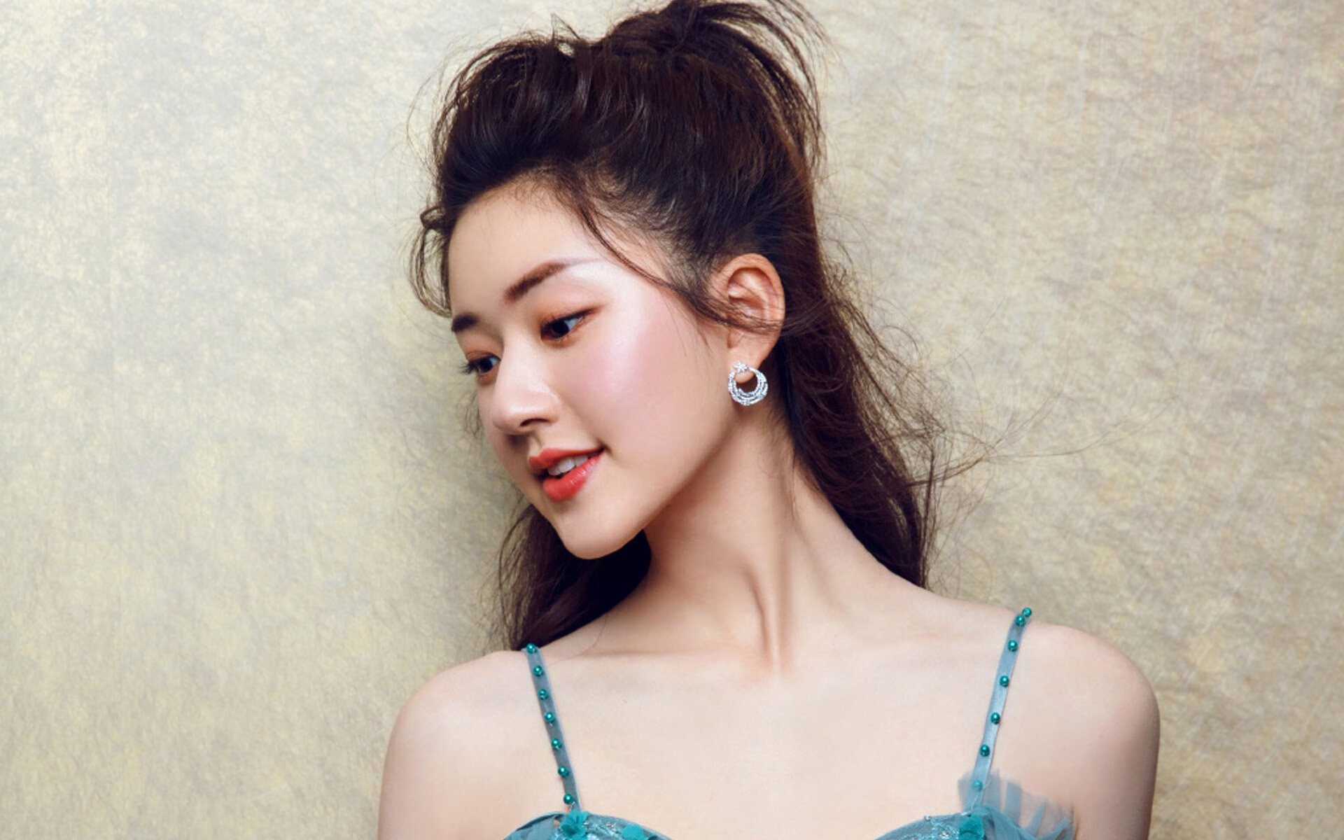 鹈鹕赛后发布海报纪念关键胜利瞬间，鹈鹕 战绩