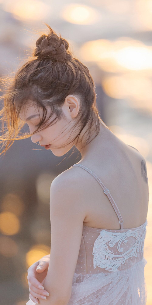 乐鱼电竞-Lee 助攻频繁，带动球队前进，lee team